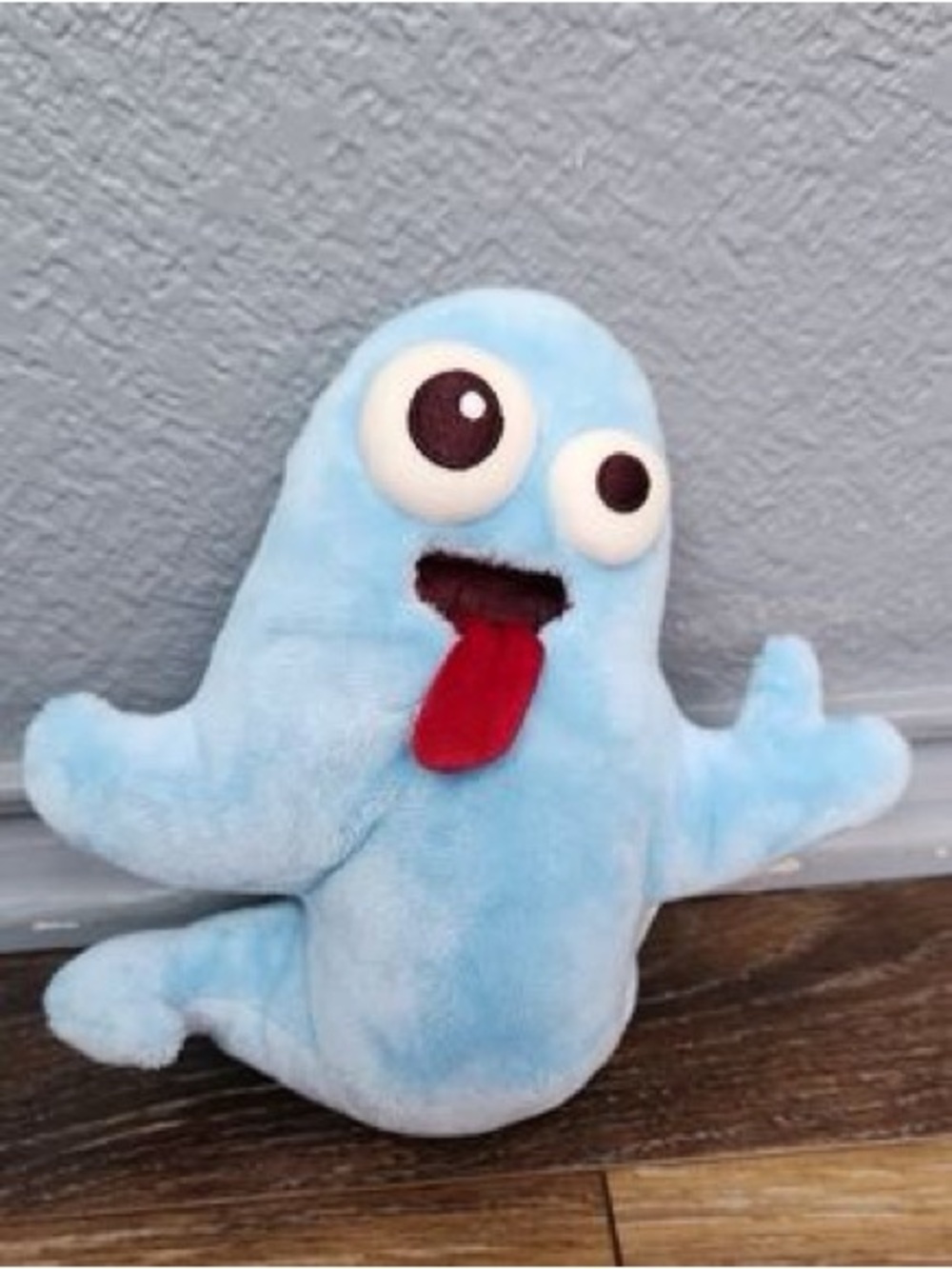 Starbucks Halloween Pals 2006 bearista Light Blue Plush Monster with Red Tongue